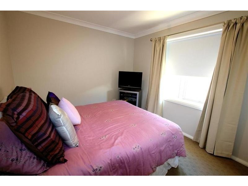 92 Mima Street, Glenfield Park NSW 2650
