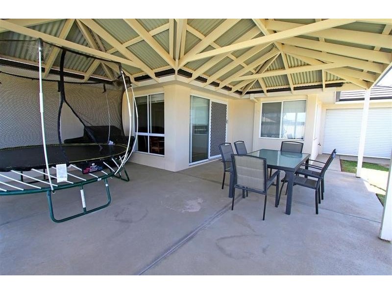 92 Mima Street, Glenfield Park NSW 2650