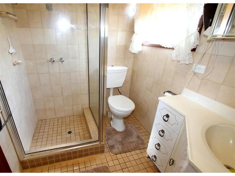 23 Warrawong Street, Kooringal NSW 2650