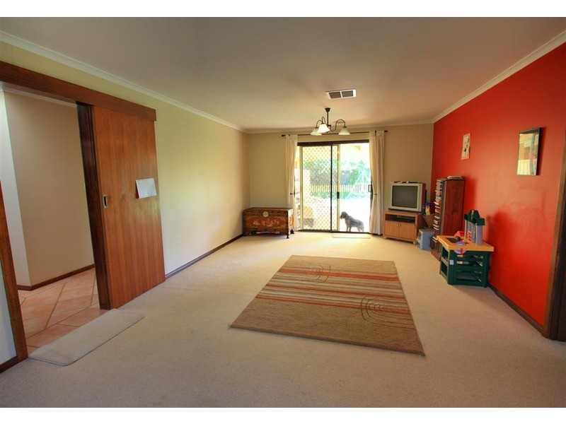 29 Norfolk Avenue, Lake Albert NSW 2650