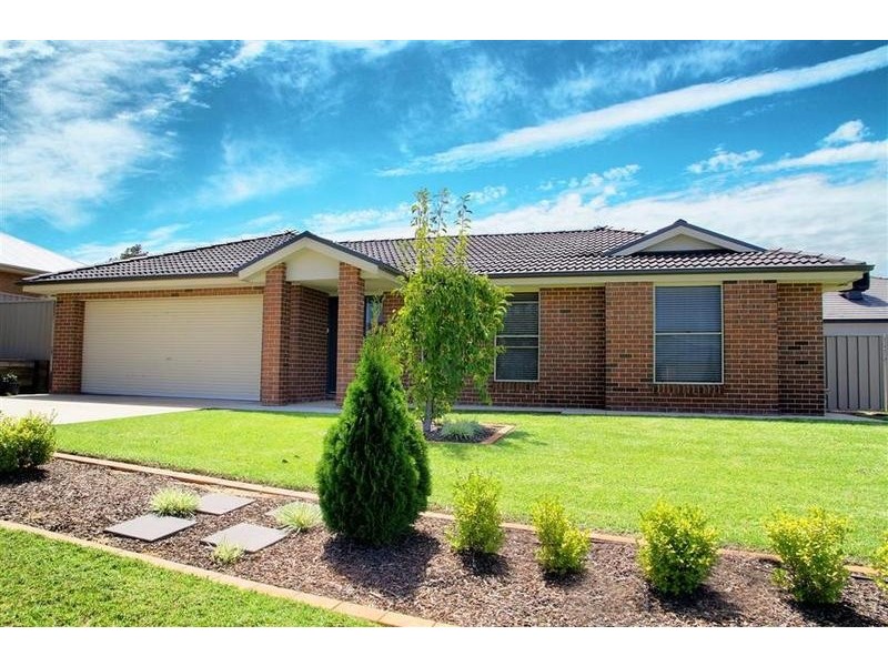 34 Fitzroy Street, Tatton NSW 2650