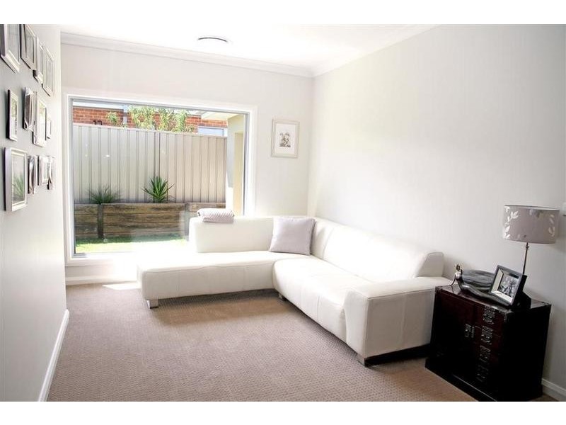 25 Brindabella Drive, Tatton NSW 2650