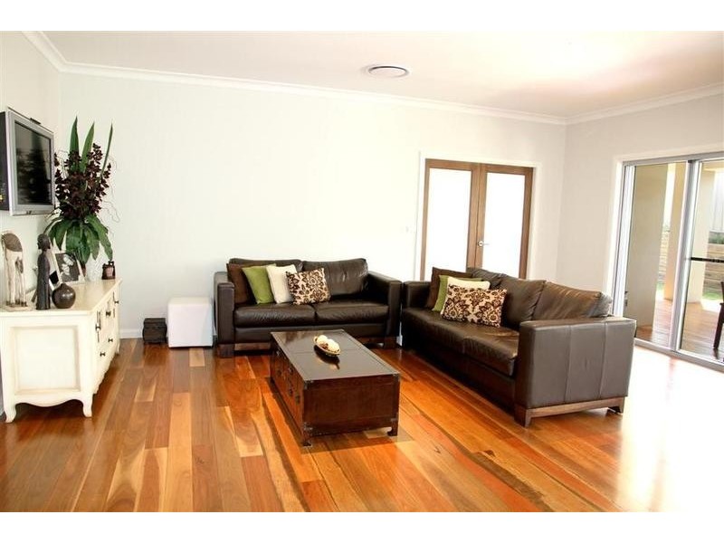 25 Brindabella Drive, Tatton NSW 2650