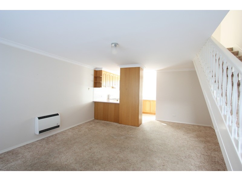 6/65 Crampton Street, Wagga Wagga NSW 2650