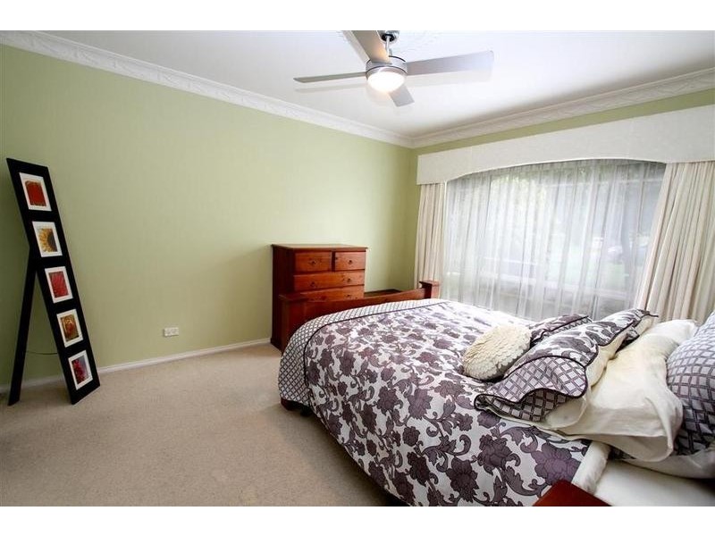 17 Kimberley Drive, Tatton NSW 2650