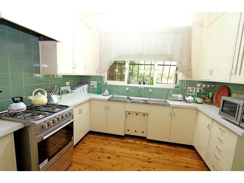 32 Rudd Street, Turvey Park NSW 2650