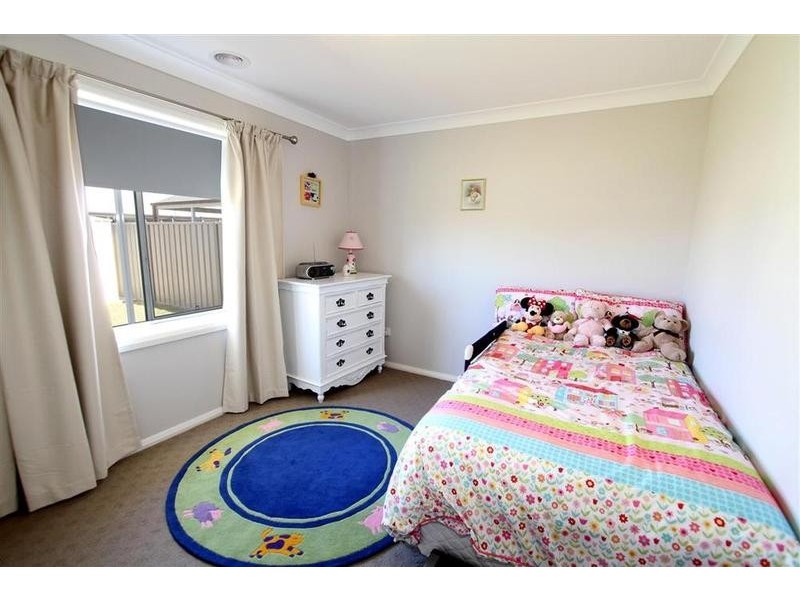 92 Mima Street, Glenfield Park NSW 2650