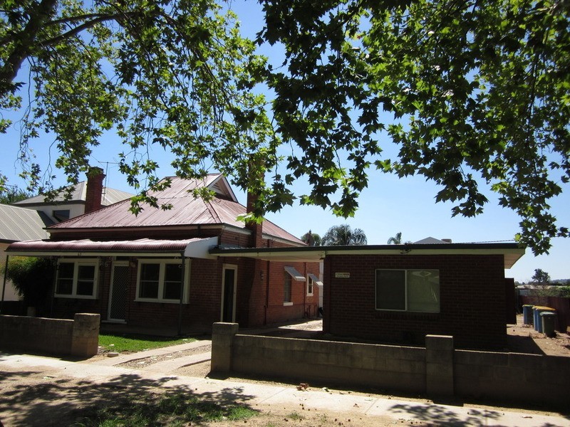 3/64 Crampton Street, Wagga Wagga NSW 2650