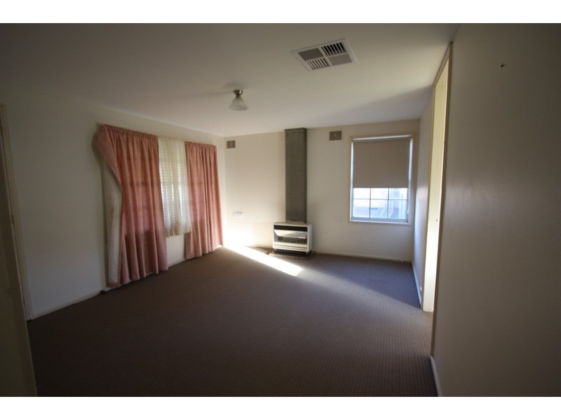 40 Adams Street, Wagga Wagga NSW 2650