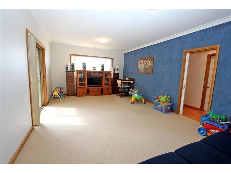 43 Tamar Drive, Tatton NSW 2650