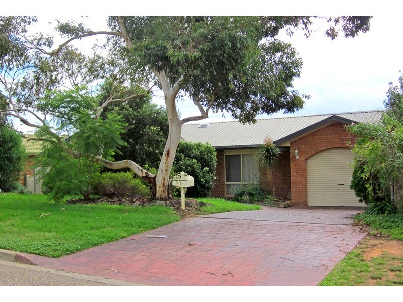 19 Doman Street, Estella NSW 2650