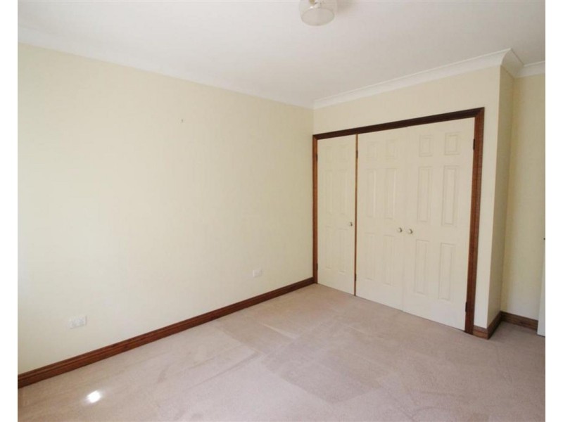 5 Banool Place, Kooringal NSW 2650