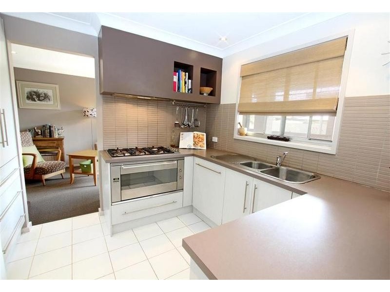 15 Osborne Avenue, Kooringal NSW 2650