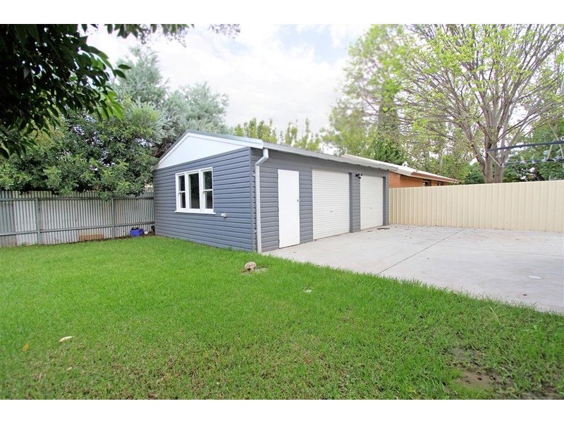 30 Travers Street, Wagga Wagga NSW 2650