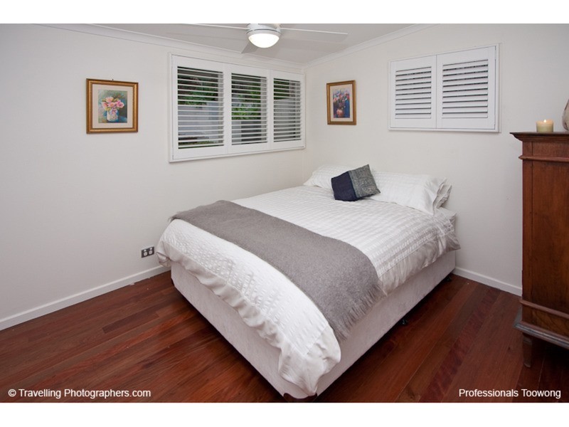 24 Woomera Place, Glenfield Park NSW 2650