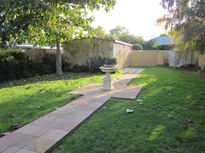 48 Fox Street, Wagga Wagga NSW 2650