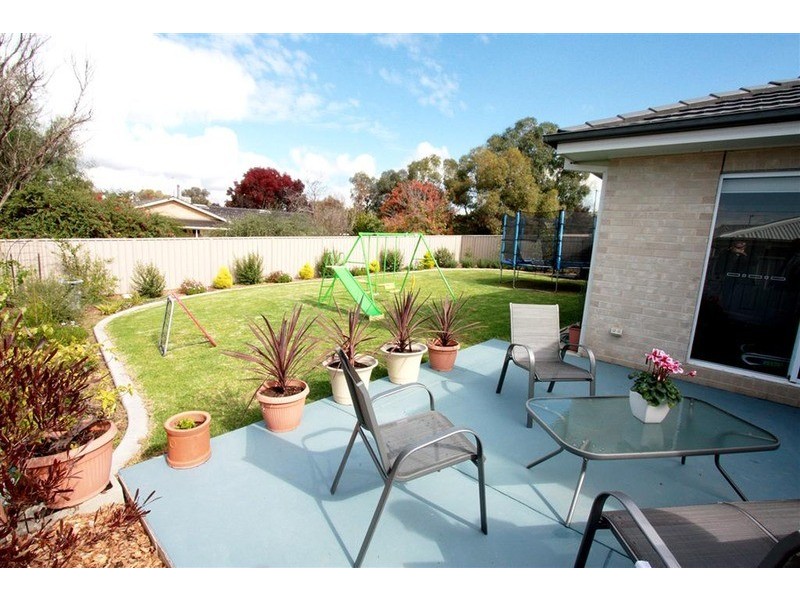 14 Barrington Street, Tatton NSW 2650