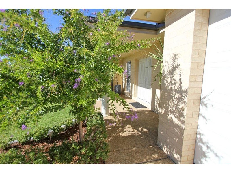 11 Monaro Court, Tatton NSW 2650