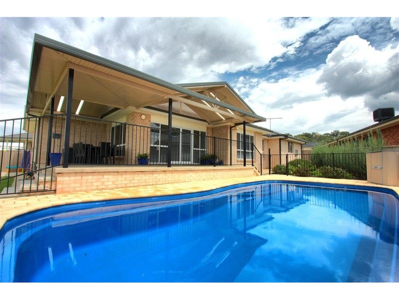 7 Cumberland Court, Tatton NSW 2650