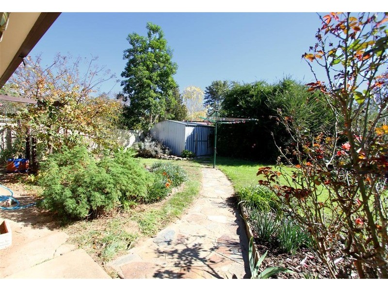90 Jasmin Crescent, Lake Albert NSW 2650