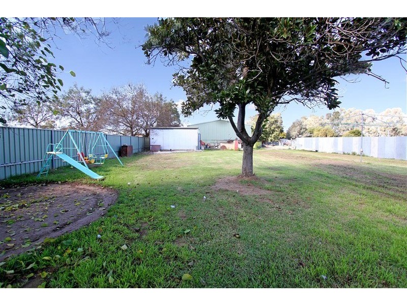 6 Cunningdroo Drive, Ladysmith NSW 2652