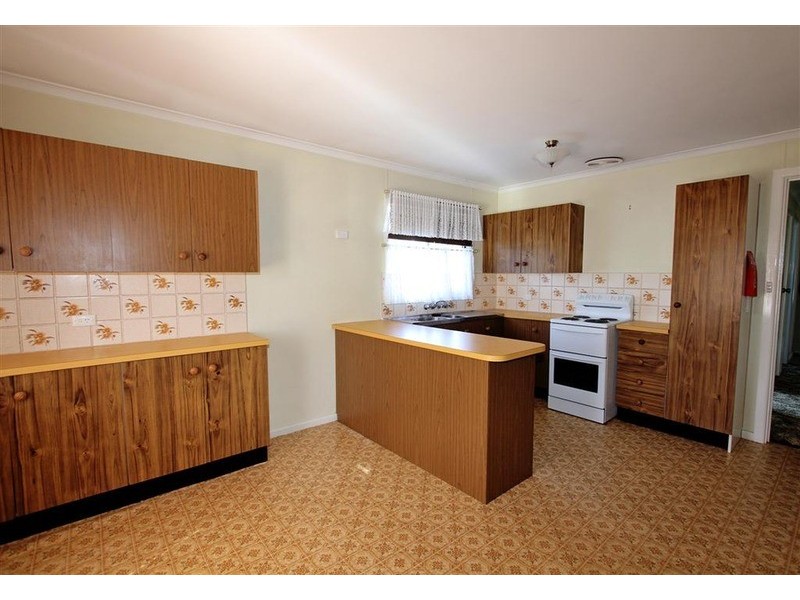 6 Cunningdroo Drive, Ladysmith NSW 2652