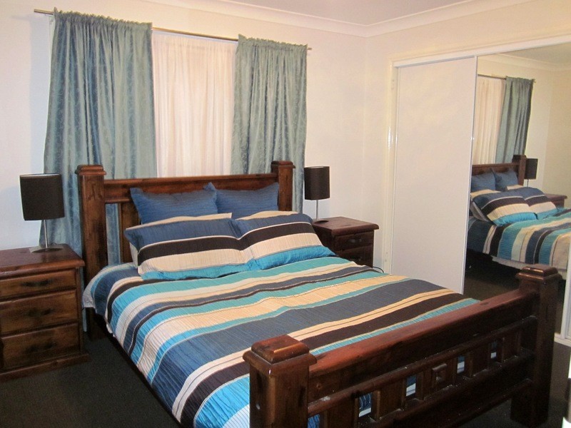 19 Gunyah Place, Glenfield Park NSW 2650