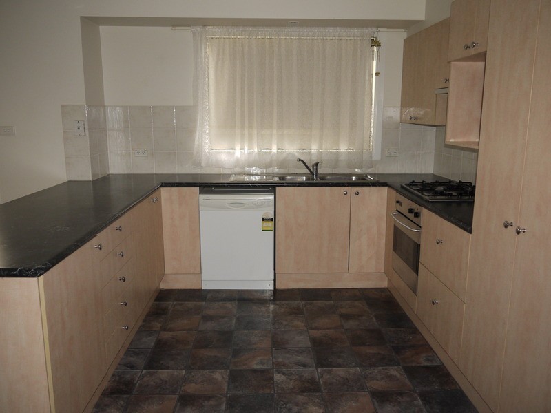 24 Woomera Place, Wagga Wagga NSW 2650