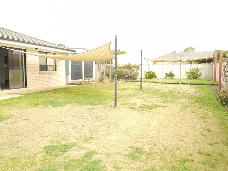 24 Woomera Place, Wagga Wagga NSW 2650