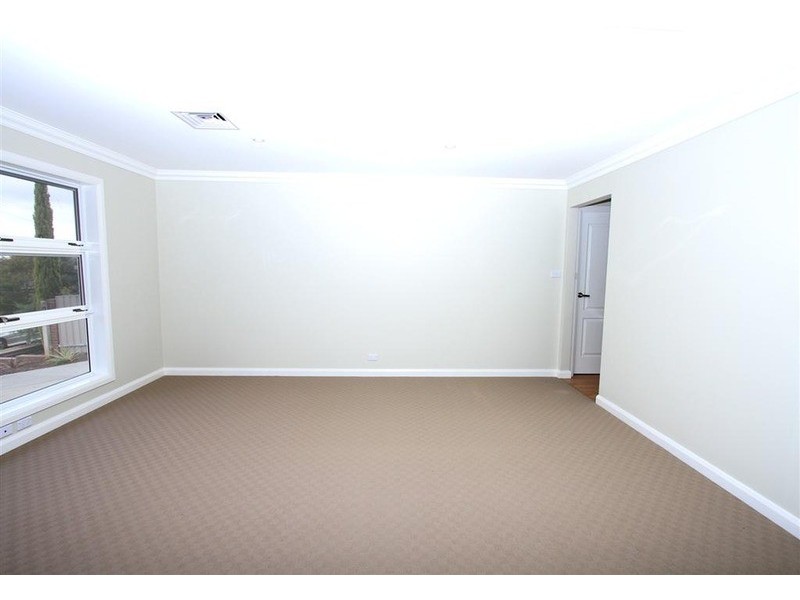 1 Boswell Street, Wagga Wagga NSW 2650