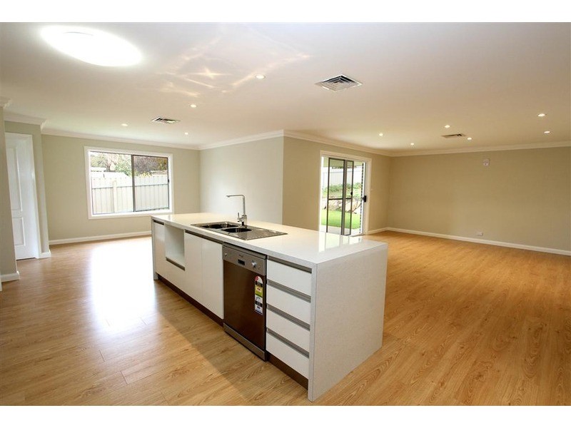 1 Boswell Street, Wagga Wagga NSW 2650