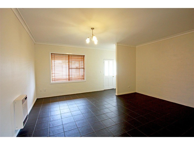 3/76 Brookong Avenue, Wagga Wagga NSW 2650