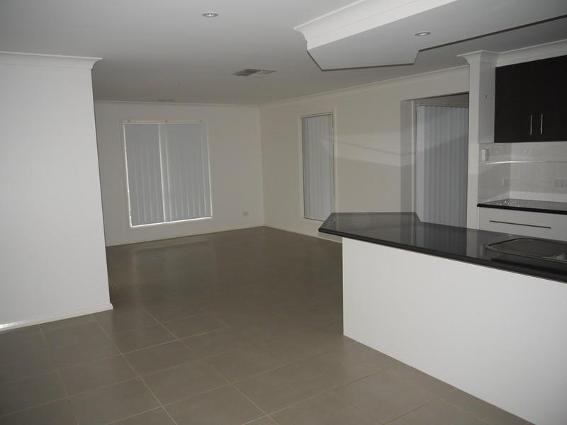 28 Bogong Crescent, Tatton NSW 2650