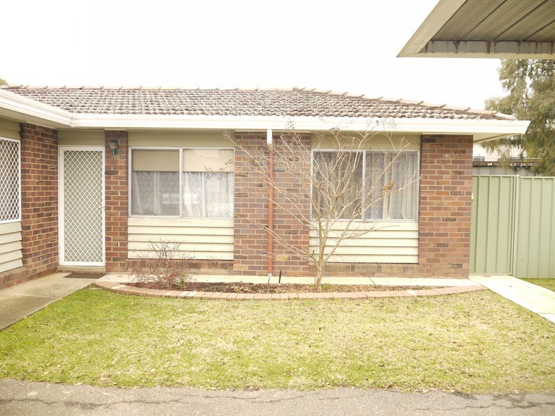 6/10 Higgins Avenue, Wagga Wagga NSW 2650