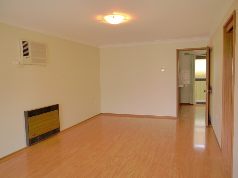 1/1-3 Horsley Avenue, Kooringal NSW 2650