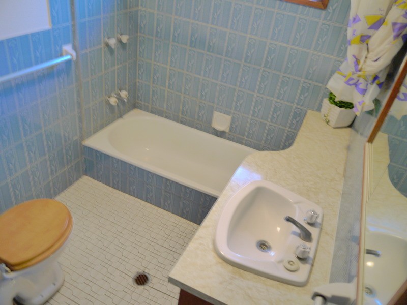 1/1-3 Horsley Avenue, Kooringal NSW 2650