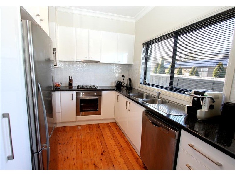 1/10 Day Street, Wagga Wagga NSW 2650