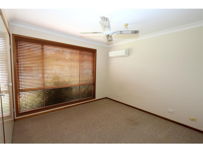 1 Doman Street, Estella NSW 2650