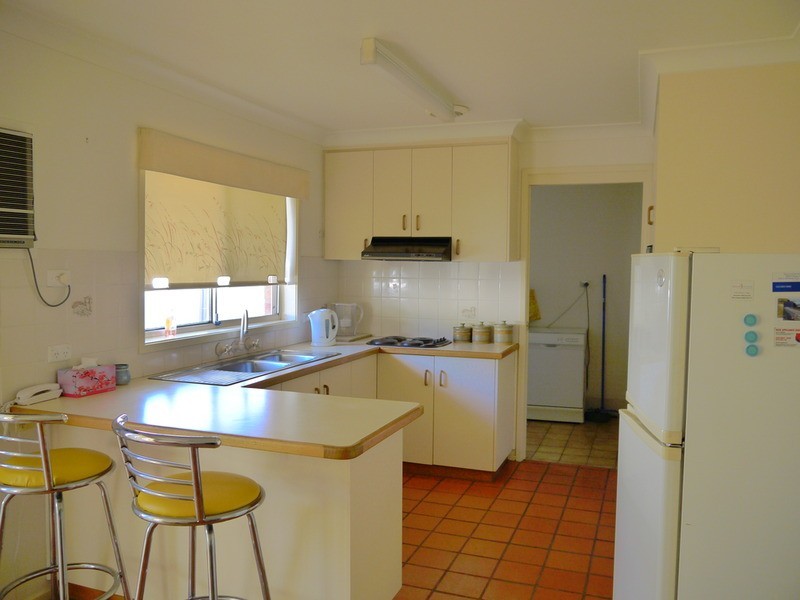 2/1 Jennifer Place, Wagga Wagga NSW 2650