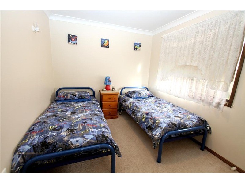 67 Undurra Drive, Glenfield Park NSW 2650