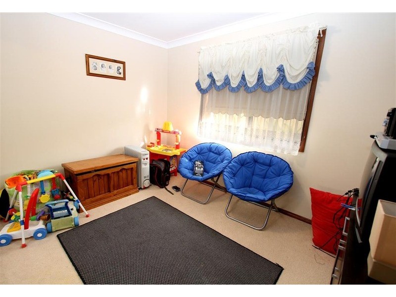 67 Undurra Drive, Glenfield Park NSW 2650