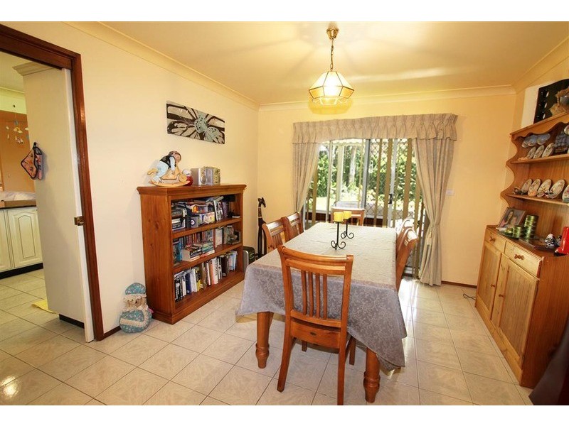 4 Vanda Street, Lake Albert NSW 2650