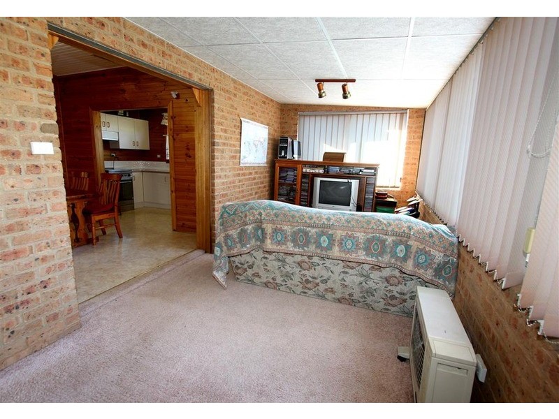 32 The Boulevarde, Kooringal NSW 2650