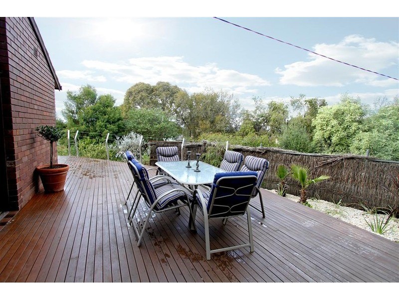 77 Stanley Street, Kooringal NSW 2650