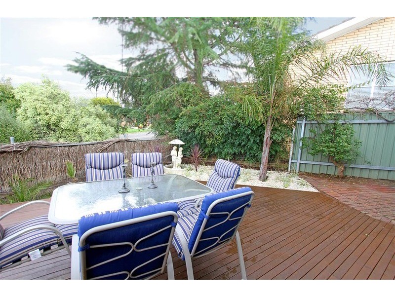 77 Stanley Street, Kooringal NSW 2650