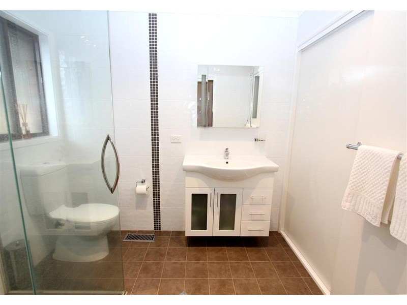 77 Stanley Street, Kooringal NSW 2650