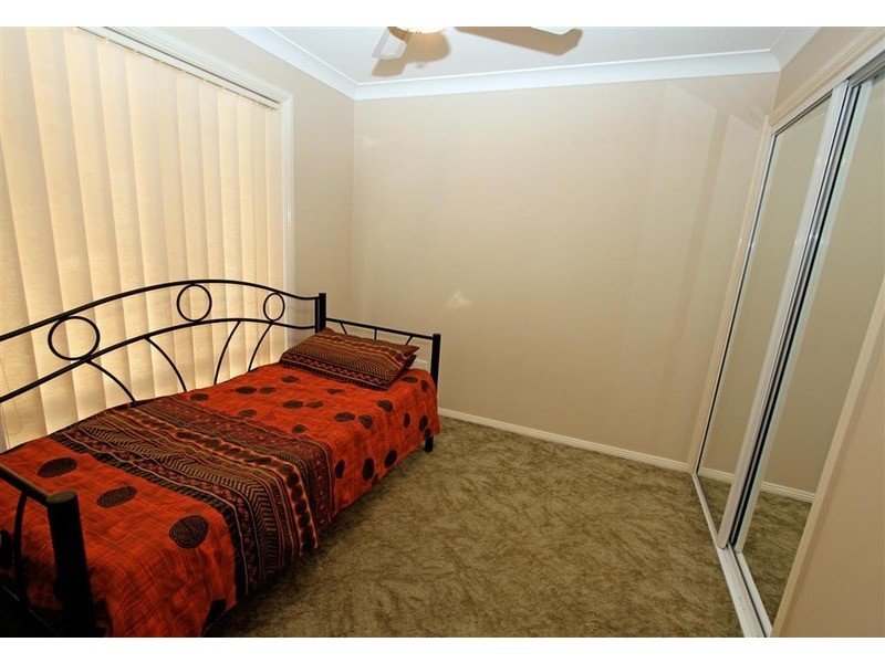 43 Kirrang Avenue, Glenfield Park NSW 2650