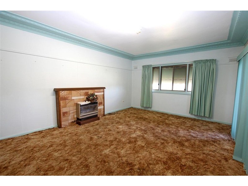 244 Lake Albert Road, Kooringal NSW 2650