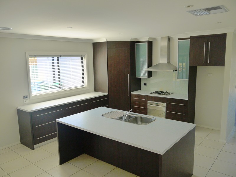 14 Kimberley  Drive, Tatton NSW 2650