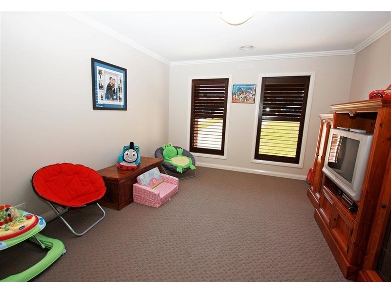 6 Kyalla Place, Wagga Wagga NSW 2650